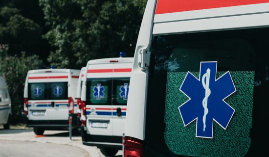 大理救护车转运病人过路高速收费吗？
